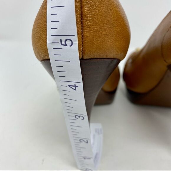 Michael Michael Kors - Peep Toe Heels (8.5) - Picture 7 of 16